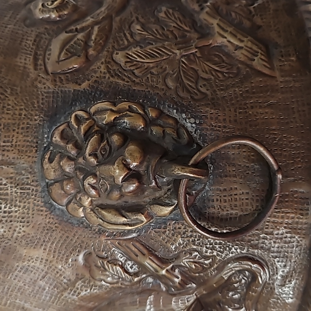 Castilian vintage monkeys large planter - Picture 6 of 11